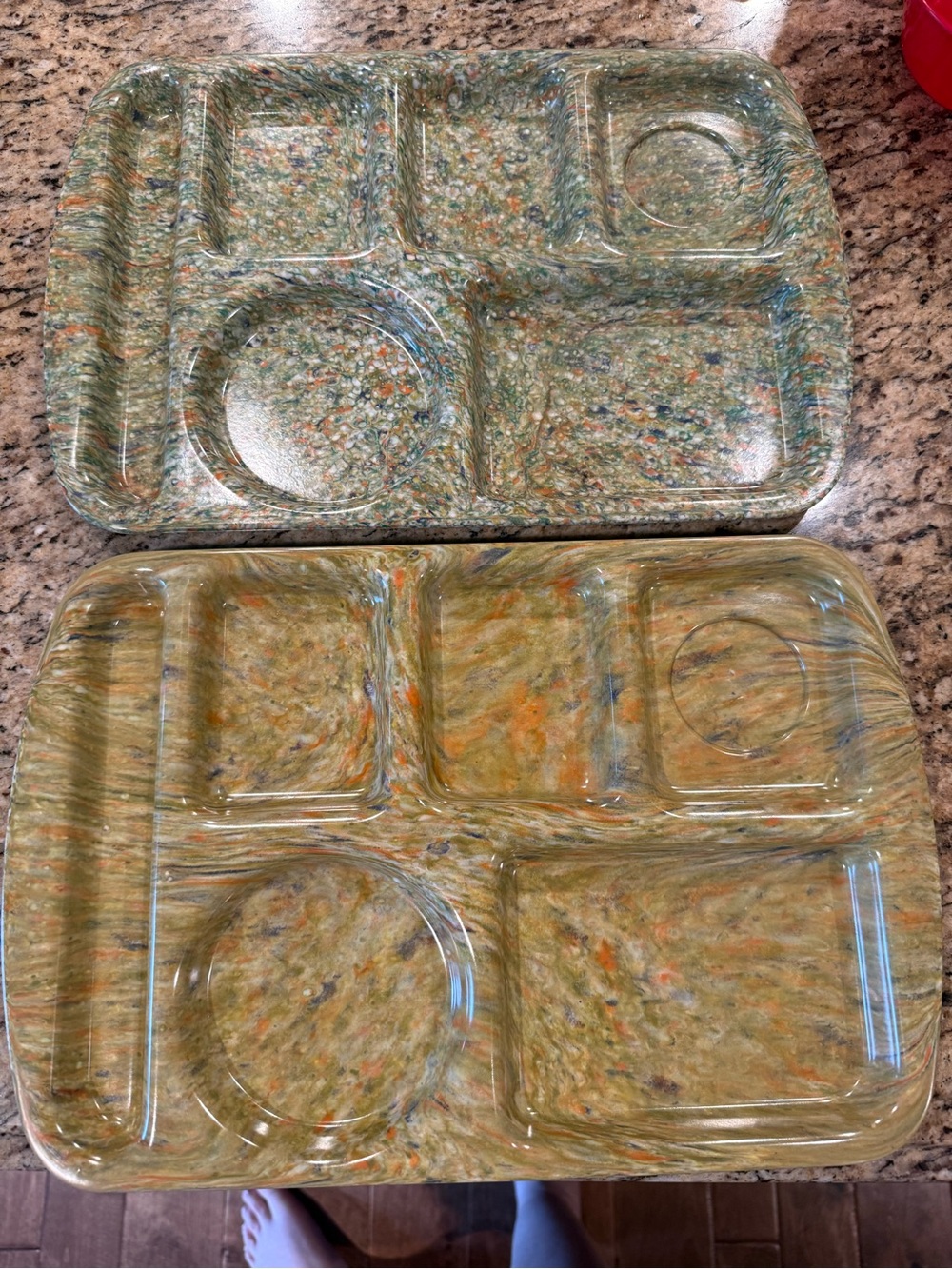 Retro Prolon Marbled Divided Serving Trays - Green & Orange Speckle